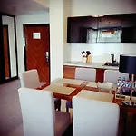 Prywatny 327 W Diune Apartment