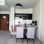 Prywatny 327 W Diune *