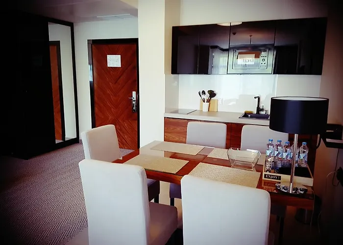 Prywatny 327 W Diune Apartment